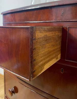 Chest of Drawers thumbnail 5