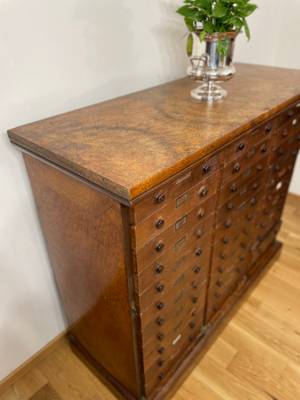 Pharmacy Chest with 33 drawers thumbnail 3