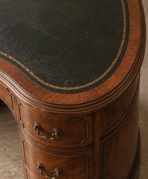 Kidney-shaped Centre Desk - L 113 cm thumbnail 4