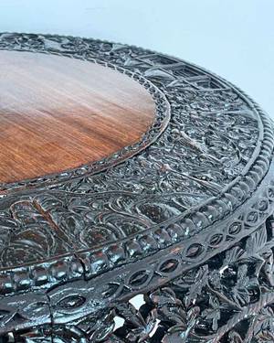 Table - 1860 c. thumbnail 2